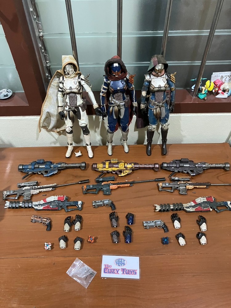 3A/ThreeA Destiny 1/6 Hunter (Chatterwhite/Autumn Splenor/Goldspiral Shader) Set