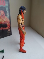NECA ULTIMATE RAMBO NES FIGURE NINTENDO ATARI REEL TOYs SYLVESTER STALLONE LOOK