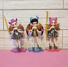 3pc KPop Demon Hunters Huntrix Girls Rumi, Zoey & Mira Collectible Figure Dolls