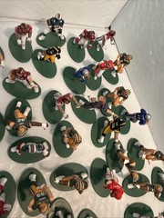 Lot of 100+all teams Mini Player Figures McFarlane style, 1997