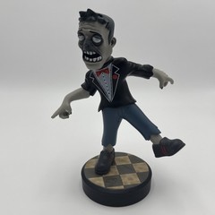 Sideshow Collectibles Mort of the Dead Vinyl Figure 233/250 DRESSED TO KILL vrs
