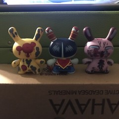 7 of Dunny Series 4 (2007) Mist Gary Baseman Joe Ledbetter Jon Burgerman Koa Han