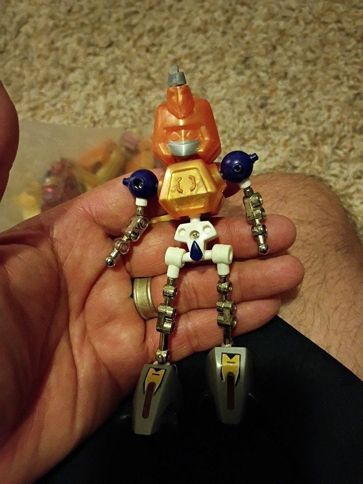 MEDABOTS METABEE 6″Figures Lot Of 3. Incomplete Or Parts Hasbro 2002 Rare.