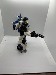 Transformer Reveal The Shield (2010) Special Ops Jazz Action Figure COMPLETE!