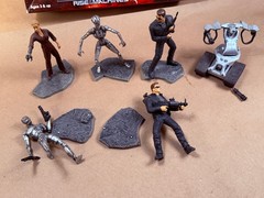 Terminator 3 RISE OF THE MACHINES Figurines T-850 T-900 T-X Endoskeleton T1-8