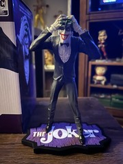 DC Direct The Joker Purple Craze by Brian Bolland 7″