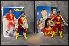 Custom SHAZAM CAPTAIN MARVEL Mego figure signed by actor JACKSON BOSTWICK 2xs!!