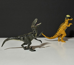 JW Jurassic World Lot Hybrid Spinosaurus Velociraptor Pachycephalosaurus 7 Dinos