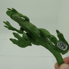2018 Mattel Jurassic World Attack Pack Velociraptor Action Figure Green Loose