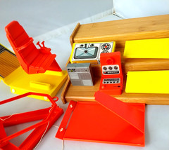 Mattel Big Jim Sky Commander Replacement Parts Crane Basket Table Ladder Vtg 12