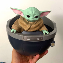 Star Wars Grogu (The Child) Plastic Figure w/ Floating Pram Pod Green Beige