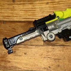 Power Rangers MMPR Yellow Gray Black Sword Weapon Knife VIntage Bandai #42051
