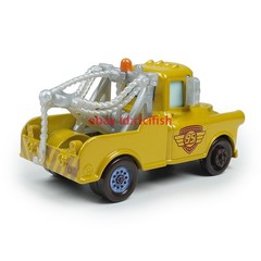 Mattel Disney Pixar Cars Toon Golden Tow Mater Diecast Car Alloy Toy Boy Gift