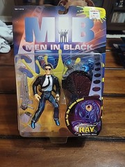 1997 Galoob Toys Men In Black MIB “Street Striker Kay v Manhole Alien” New