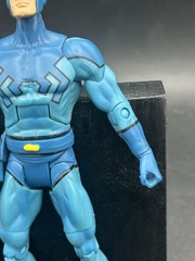 DC Universe Classics Wave 7 Blue Beetle Ted Kord Action Figure