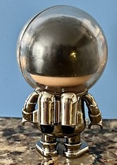 Ryan’s World Ryan Silver Astronaut Space Suit 3″ Figure – Bonkers Toys 2018