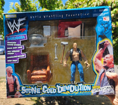 Jakks Pacific WWF Stone Cold Steve Austin Demolition With Grapple Gear Rare