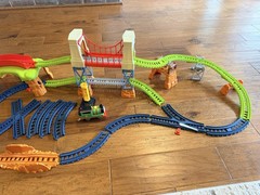 THOMAS & FRIENDS Train Track Set HHN26 6 In 1 With A Rare Percy Train