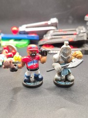Legends of Akedo Ultimate Arcade Warriors 16 Figure 16 Controller Battle Lot