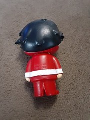 RYAN’S WORLD Mystery Micro Figure (Dark Ninja Ryan) Red Black Hair