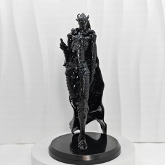 Solo Leveling Igris Blood Red Shadow Knight Anime Figure Desktop Collectible Gif