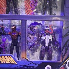 Marvel Spider-Man Venom vs Epic World of Action Web-Slinging Showdown