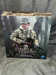 1/6 Scale 1/6 WWII German Wehrmacht Oberfeldwebel – Steiner – D80188 DID
