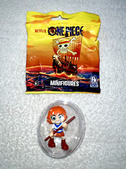 ONE PIECE MINIFIGURES LOT OF 6 LUFFY / AXEHAND / SANJI / NAMI ++ *NEW OPENED*