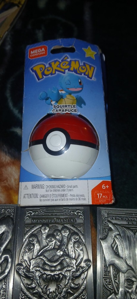 Mega Construx Pokémon Squirtle Blue Turtle Action Figure 17 pcs Age 6+ (2018)