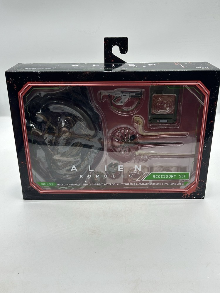 NECA Alien Romulus & Accessories Kit + Box Action Figure Model Collectible