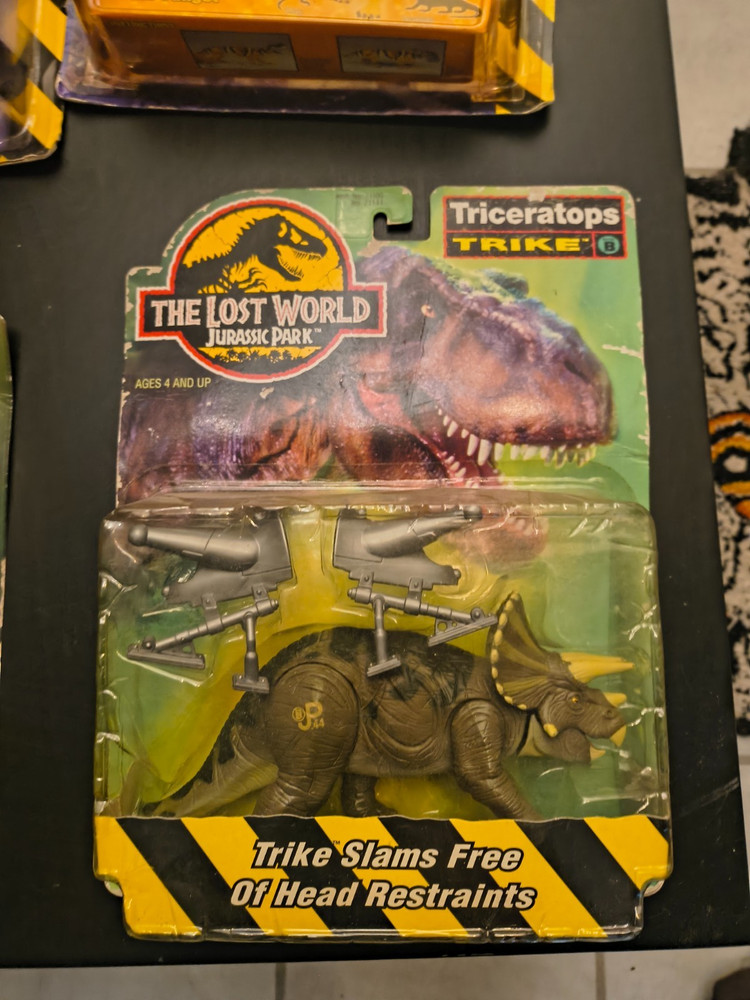 Triceratops Trike NEW The Lost World Jurassic Park Kenner 1997