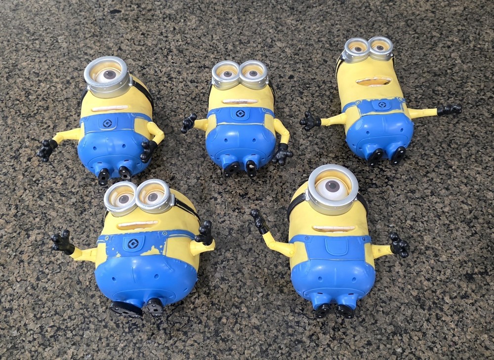 Thinkway Toys Despicable Me Minions Talking Figure DAVE BOB TIM STUART Lot Of 5