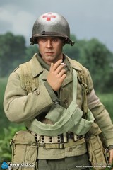 1:6 Scale DiD WWII US 2nd Ranger Battalion Medic Wade Medical Kit 12″ Figures