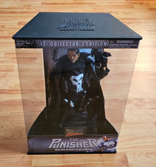 MARVEL STUDIOS 1/6 The Punisher Collectible Action Figure (73400)