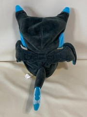 Pokemon 2018 – Mega Charizard X Cape Pikachu Plush A15