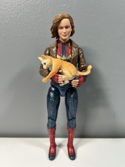 Marvel Legends Captain Marvel MCU Lot 6 Figures And 2 Cats Minerva Fury Yon-Rogg