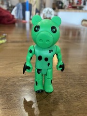 ROBLOX PIGGY Action Figure Toy Dinopiggy Articulated Buildable Green Loose 3.5”