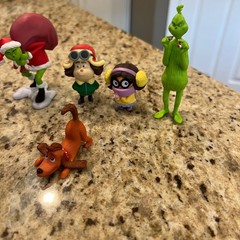 Dr Seuss The Grinch 2018 Movie Figurine Set 8pc Max Fred Cindy Lou Who Universal