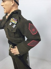 1/6 USMC MARINE GUNNERY SERGEANT R LEE ERMEY IN FULL DRESS GREENS SWORD & STAND