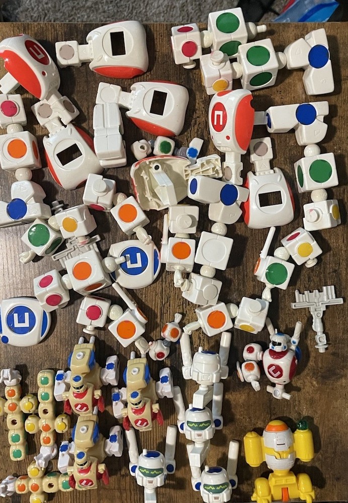 Cubix Robots For Everyone Parts Lot Figures Accessories 2001 Trendmasters