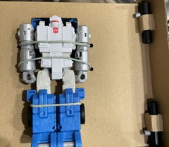 Transformers Generations W4C Golden Disk Collection Ch 1 Autobot Puffer