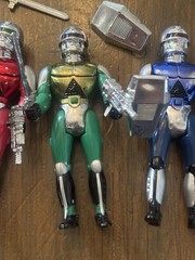 Soma 1994 Sonic Ranger Blue Green Red Chrome Light Up eyes 4″ – Untested W Acc