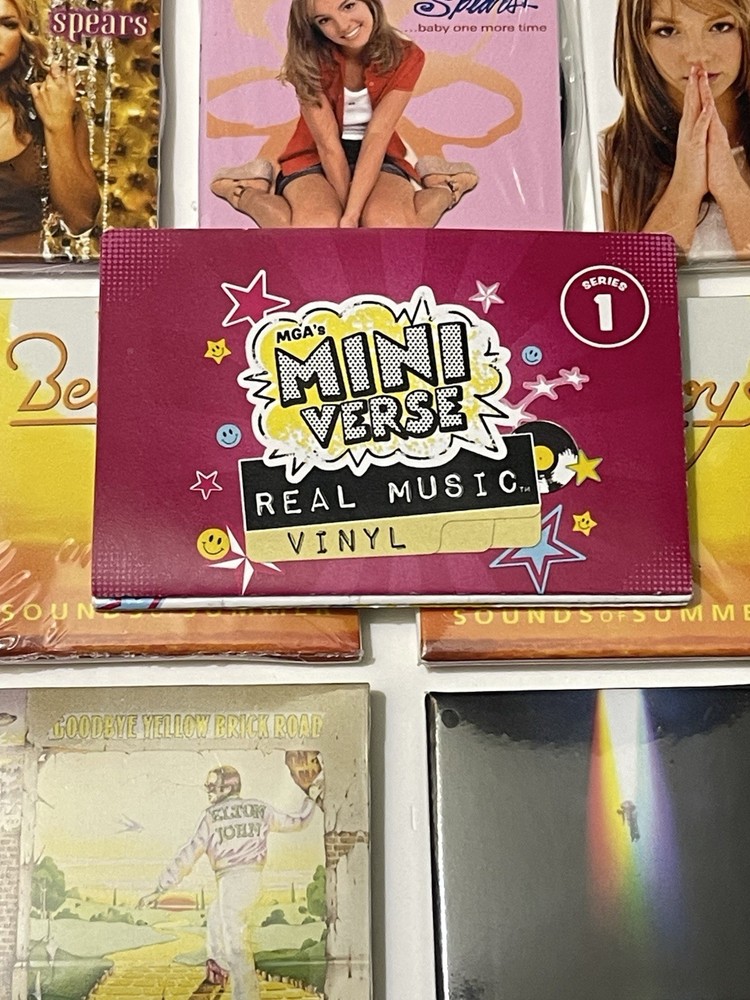 MGA Miniverse Real Music-Vinyl- 7 Records-Britney Spears-Beach Boys-Elton John….