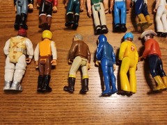 FISHER PRICE ADVENTURE PEOPLE FPAP 24 Action Figure Lot