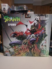 McFarlane Toys Spawn with Throne 7″ Action Figure Deluxe Box Set