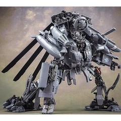 Blackout M05 W8086 K Version Alloy Model Transform WJ Action Figure