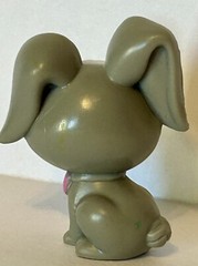 Mattel Barbie Pet Bunny Rabbit Gray and White with Pink Bow