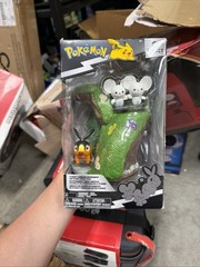 Pokemon Select Environment Pack Flowery Farmland Tepig and Tandemaus 7 In Hand
