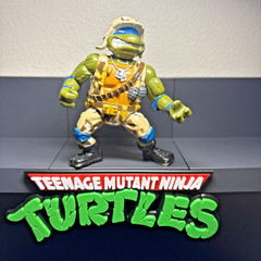 1991 Vintage TMNT Lieutenant Leonardo Figure Teenage Mutant Ninja Turtles