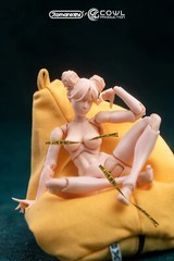 Pale Skin Romankey X COWL 1/12 Scale Flexible Joint Female Body 6″ Action Figure